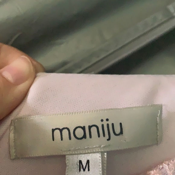 Lavender & pink hand embroidered gown - Picture 7 of 8